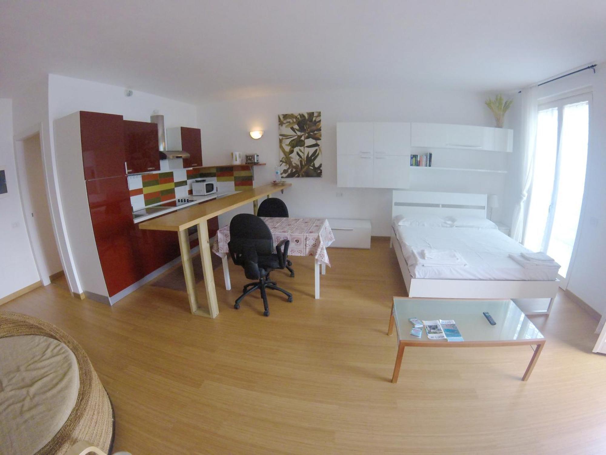 Studio Apartment Open Space With Terrace アルジェーニョ エクステリア 写真